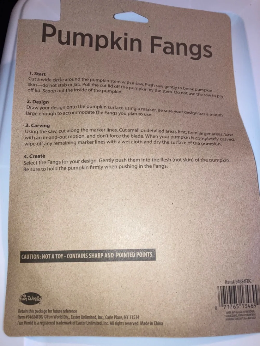 Pumpkin Fangs Halloween Glow in the Dark 7 ct ages 8+